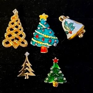 Festive Christmas Tree and Bell Brooch Set
